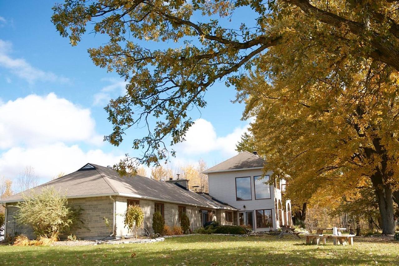 Gite O'Bordeleau (Adults Only) Luskville Exterior foto
